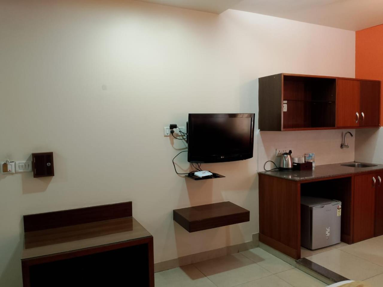 Cubbon Suites - 10 Minute Walk To Mg Road, Mg Road Metro And Church Street Bangalore Extérieur photo